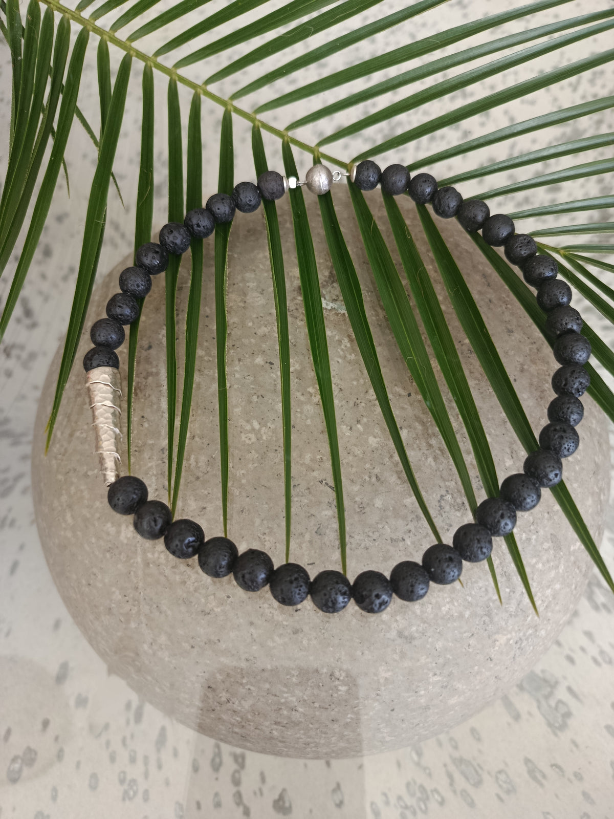 Lavastein Collier mit 925 Silber