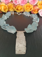 Collier aus blauem Kristallquarz mit 925 Silberplatte